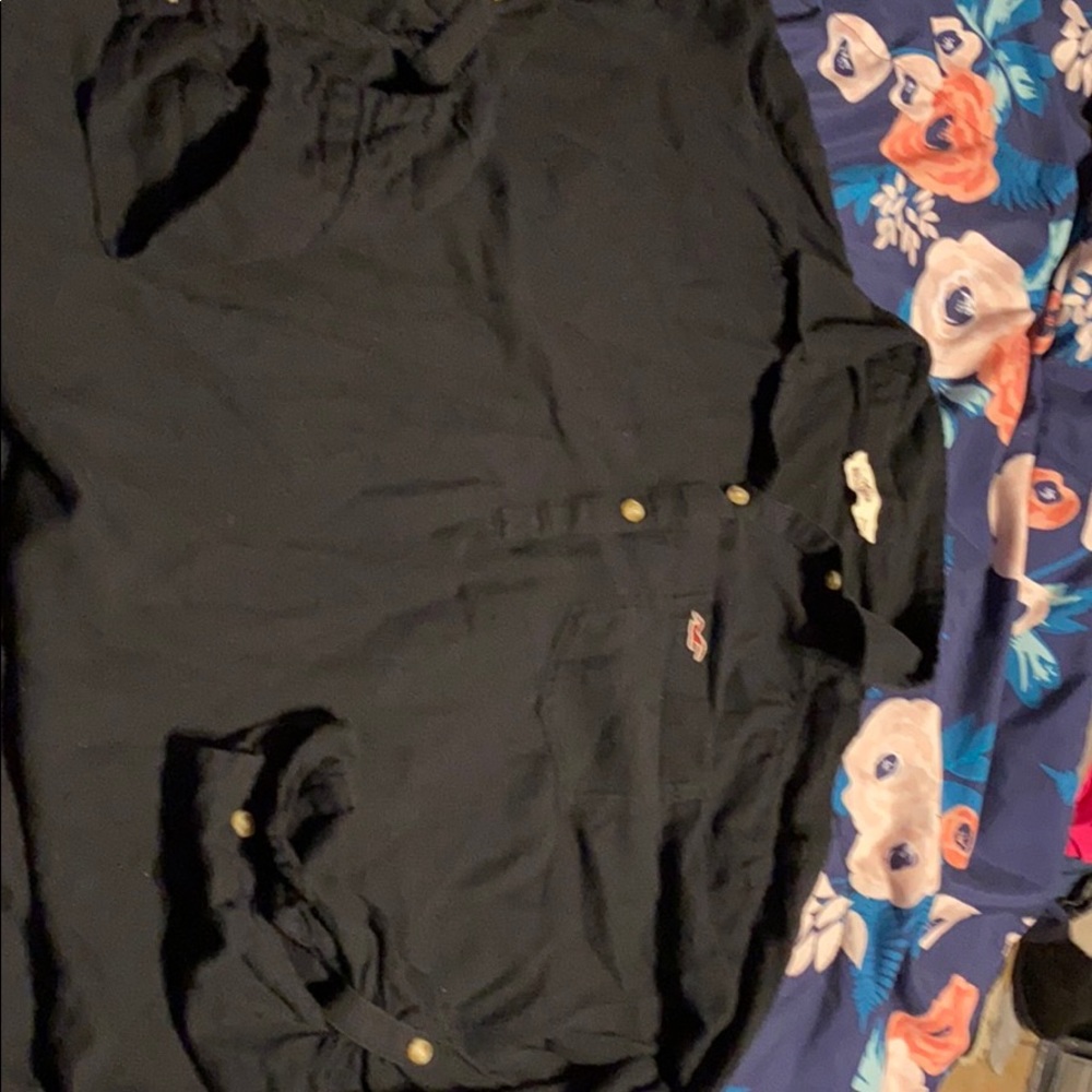 Hollister Lind sleve shirt